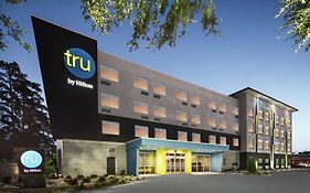 Tru By Hilton Savannah Midtown Ga